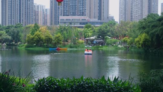 重庆城市公园湖泊