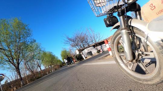 电动车行驶