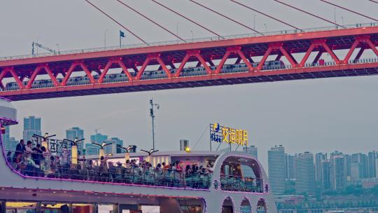 两江游千厮门大桥