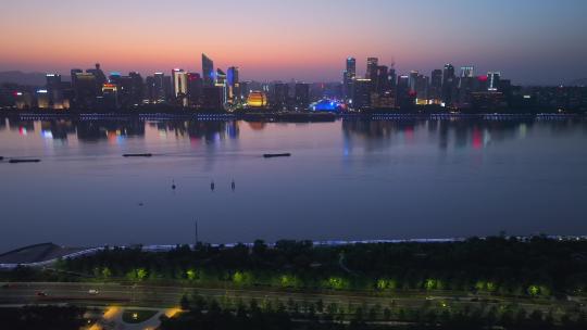 航拍杭州钱江新城城市阳台夜景3