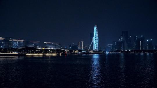 欢乐港湾摩天轮夜景
