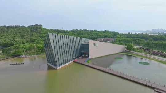 武汉中山舰博物馆环绕上升镜头