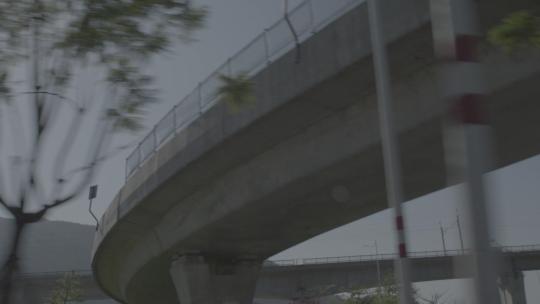 汽车行驶仰拍高架桥道路慢镜头