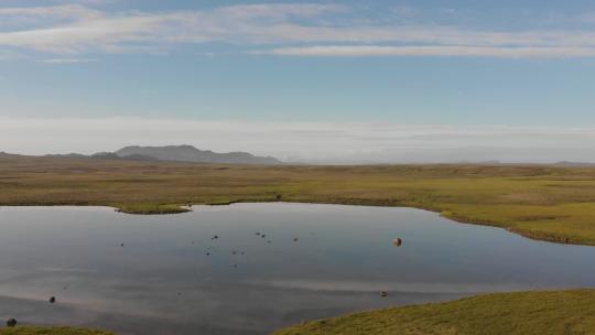 冰岛美丽的湖泊景观