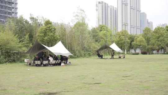 公园帐篷
