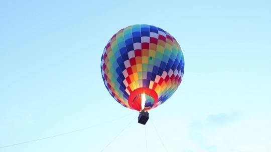 热气球升空飞行视频素材模板下载
