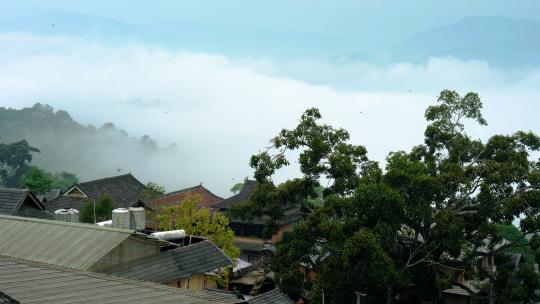 云南大山里的乡村风光