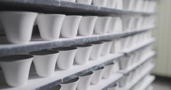 景德镇陶瓷工厂生产酒具茶杯坯子陶瓷瓷器