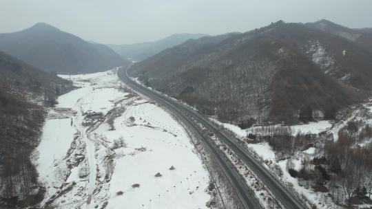 辽宁G11鹤大高速公路雪景风光航拍