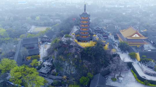 镇江 雾中金山寺 中国风景