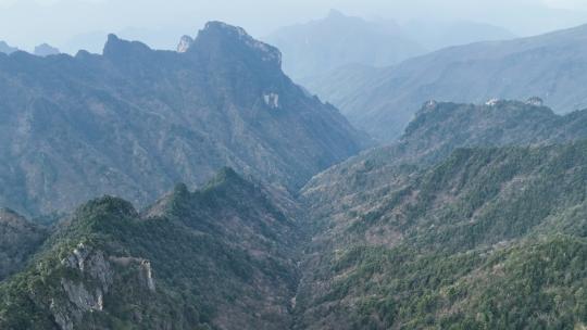 航拍湖北旅游5A级景区神农架神农顶自然风光