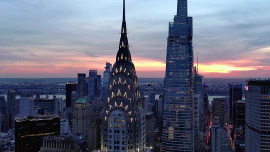 城市航拍范德比尔特一号日落纽约摩天大楼