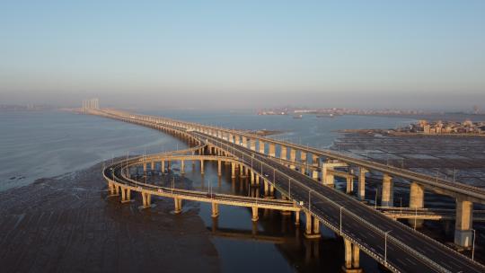 石狮市锦江外线航拍泉州湾大桥-大环绕镜头