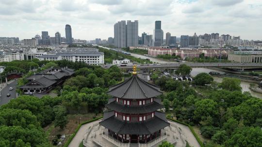 航拍江苏苏州寒山寺梵音阁