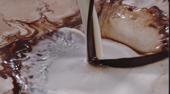 巧克力牛奶瀑布