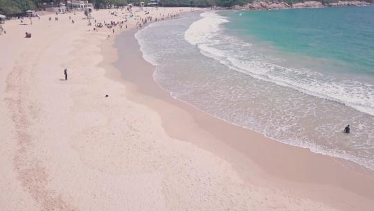 石澳海滩，香港岛一片白色沙滩。无人机视图