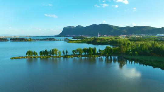 航拍昆明西山滇池
