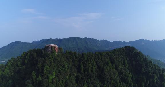 山顶小屋航拍