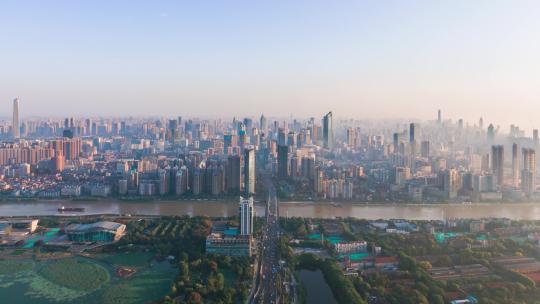 湖北武汉城市清晨迷雾日出彩霞航拍移动延时