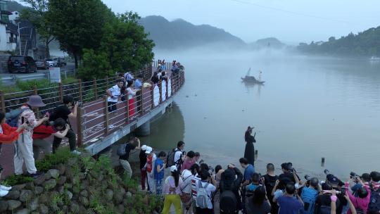 杭州网红地建德下涯大量人群采风摄影