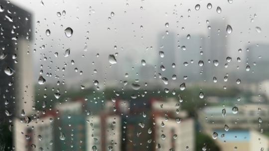 雨天商业中心科技园烟雨蒙蒙