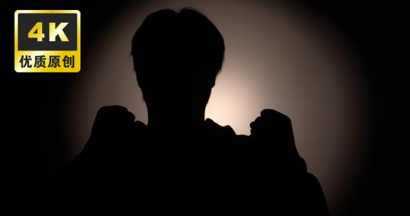 加油打气 鼓舞人心 力量 振奋 鼓励振作