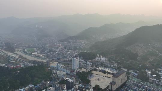 4K航拍贵州望谟县城市清晨美景视频素材模板下载
