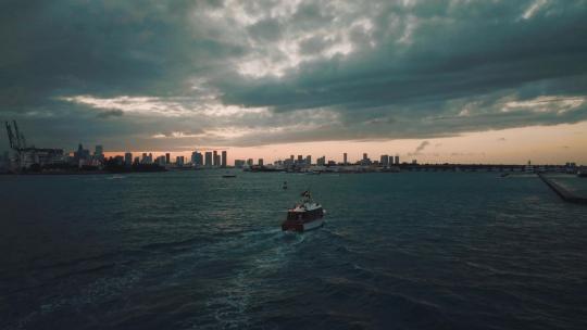 迈阿密海滩船日落