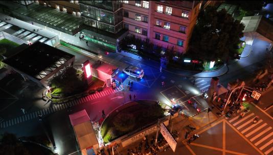 【4K航拍】夜间救护车进站-上海六院