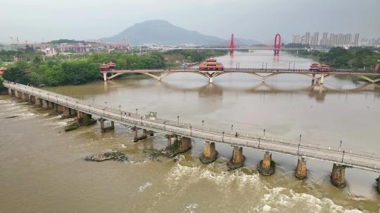 航拍福建漳州九龙江南山桥风光