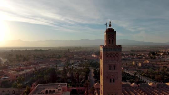4K航拍城市建筑摩洛哥日出冬天冬季城市交通