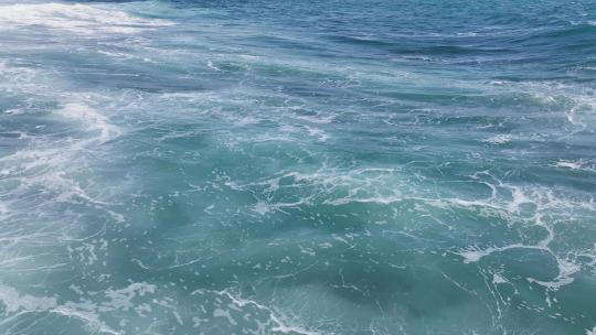 航拍海浪海水浪花
