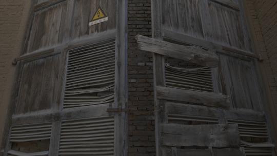 老建筑废旧工厂木头大门的4k视频
