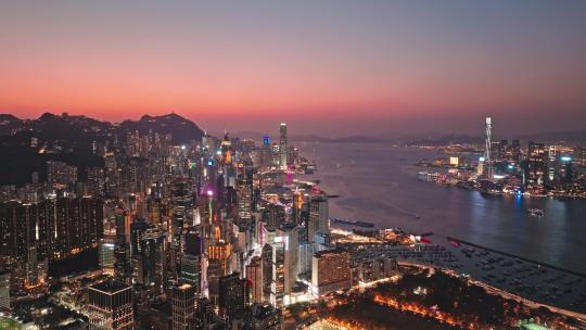 航拍香港维多利亚港日落景观