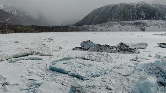 来古冰川冬季无人机航拍冬天西藏蓝冰4K