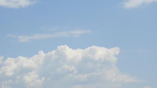 蓝天白云的延时拍摄视频素材模板下载
