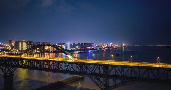 九江长江大桥夜景特写水平定向航拍延时
