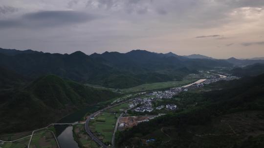 绩溪龙川古镇航拍空镜