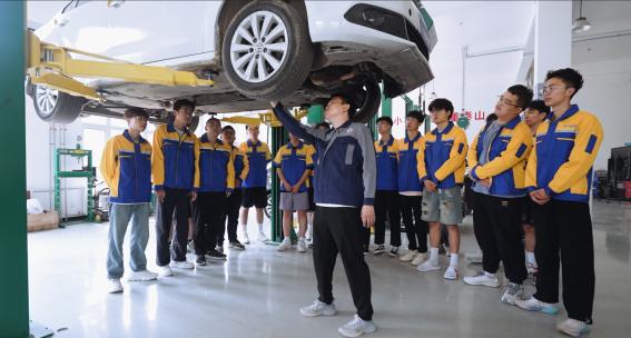 职业教育 车辆工程 汽车维修 新能源