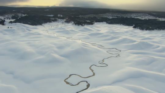 航拍东北美丽雪景河流视频素材模板下载
