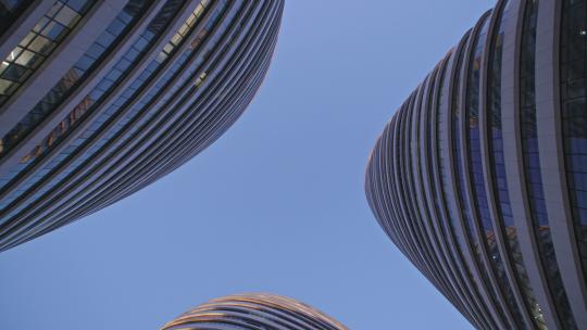 北京市朝阳区望京SOHO实拍4K夜景视频素材