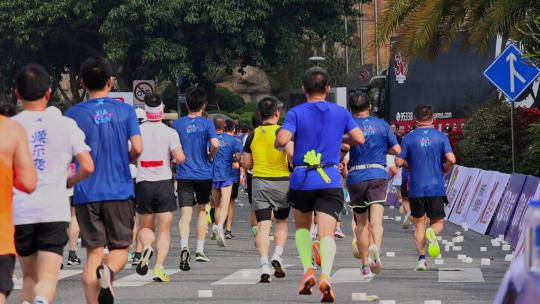 城市马拉松跑者慢动作