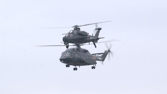 4K超稳：2022中国航展武直10和直8L直升机
