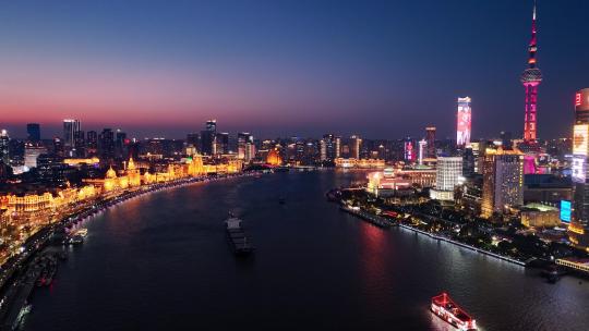 上海黄浦区外滩十里洋场和平饭店夜景航拍