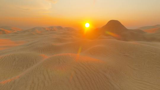 荒凉沙漠隔壁日出日落