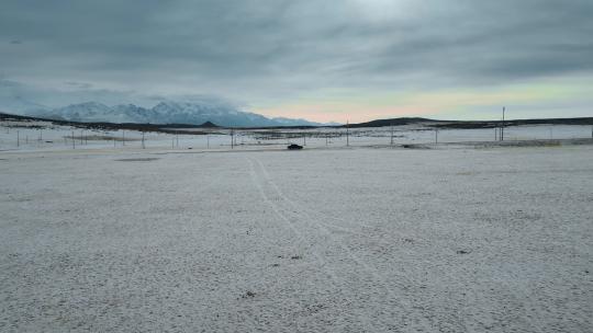 西藏旅游风光雪地荒原318国道视频素材模板下载