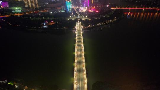航拍南宁邕江大桥夜景