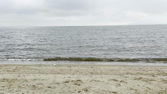 4K海边海浪声，沙滩阴天珠海美景视频素材模板下载