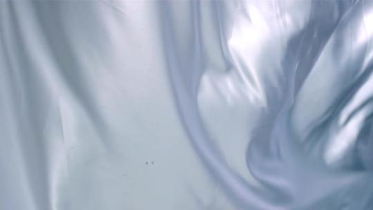 白色丝绸床单飘动视频素材模板下载