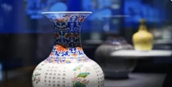 博物馆藏品官窑古董文物青花瓷瓷器陶瓷工艺